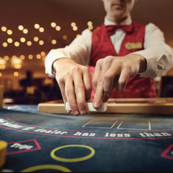 A Deep Dive Into RNGs in Online Casino Games